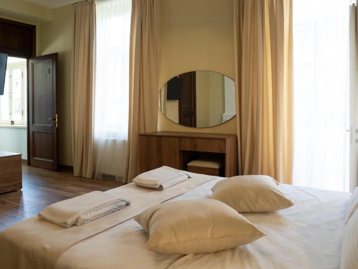 Boutique Hotel Filosofia Tbilisi Esterno foto